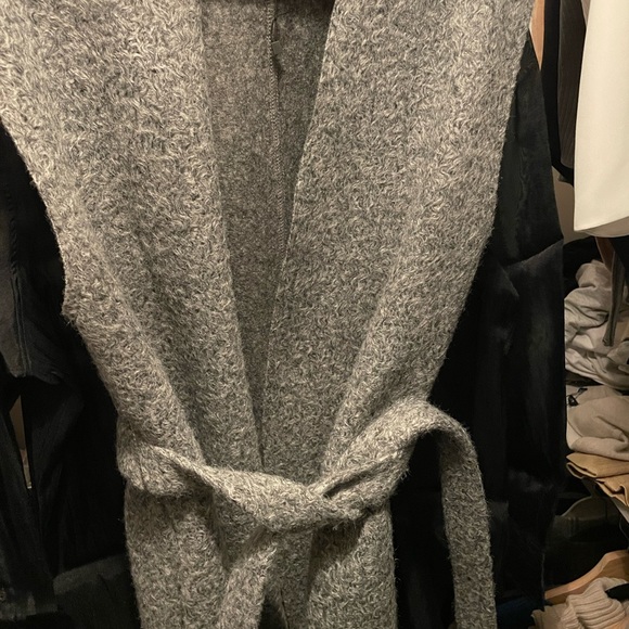 Zara belted blouce vest - Picture 3 of 3